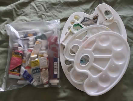 Photo of free Paints & Canvas (East Kilbride G74) #1