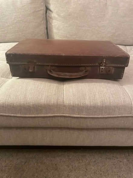 Photo of free Vintage briefcase/suitcase (De Parys MK40) #1