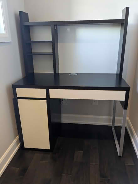 Photo of free Ikea Desk (Sunset Flats, Russell) #1