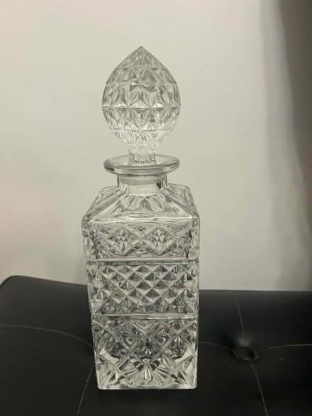 Photo of free Square decanter (W13) #1