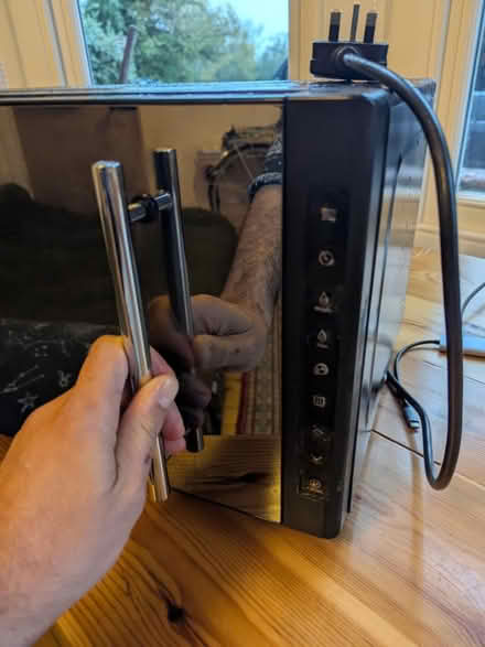 Photo of free Microwave (Osney OX2) #3