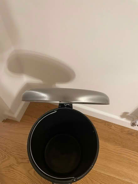 Photo of free 20L Stainless Steel Pedal Bin (W5) #2