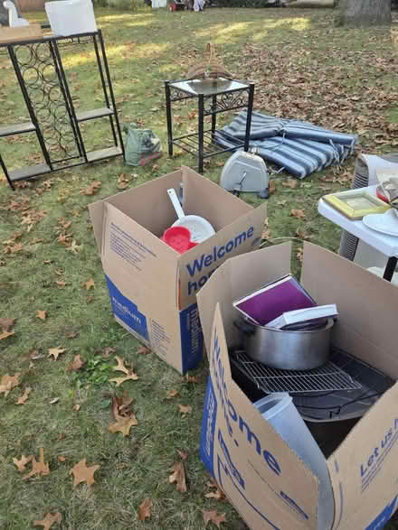 Photo of free Parents moving to assisted living (Oak Park) #2
