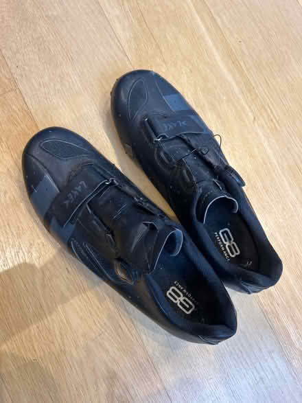 Photo of free Cycling shoes size 9 no cleats (Near Kew Gardens, Richmond) #1
