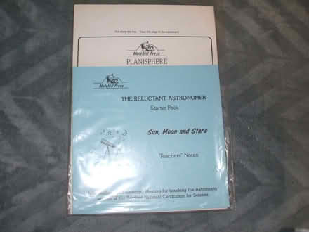 Photo of free Vintage unused astronomy pack (Five Ways B15) #1