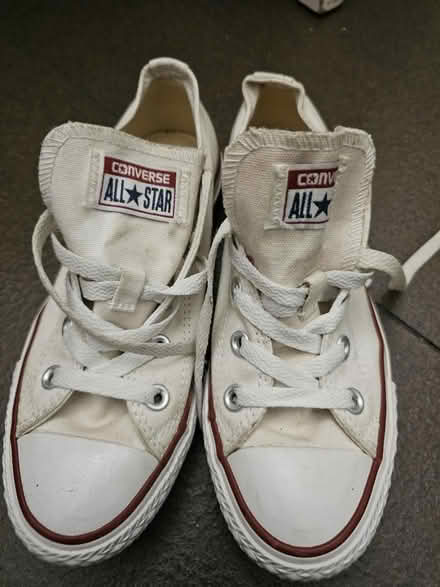 Photo of free Converse women trainers (Croydon CR0) #1