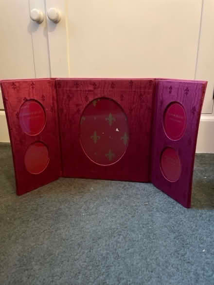 Photo of free Picture Frame (De Parys MK40) #2
