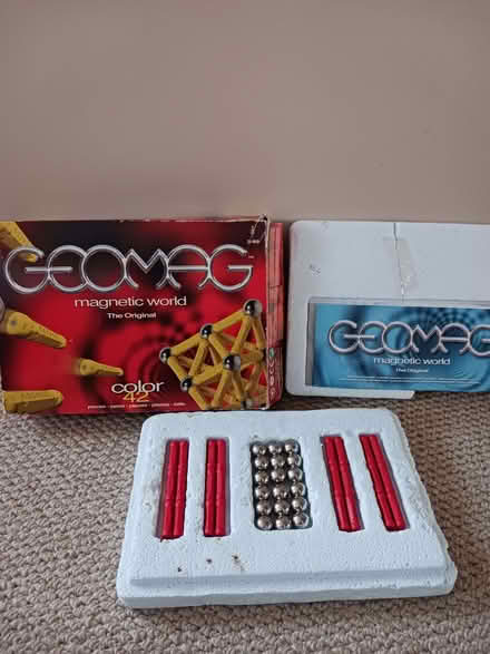 Photo of free Magnetic toy build set (Penge BR3) #1