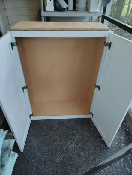 Photo of free White Cabinet (Mended Corner) (Palm Harbor/Tarpon Springs) #2