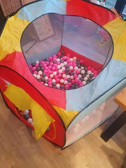 Photo of free Foldable Ball Pit (Maidenhead, SL6 4) #1