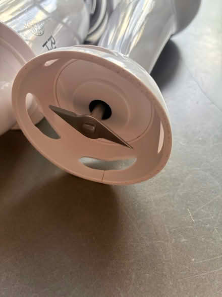 Photo of free Handheld Blender (South Croydon CR2) #4