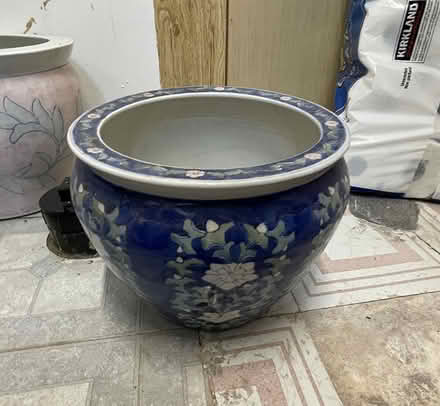 Photo of free ceramic planters (Ottawa -Hunt Club) #1