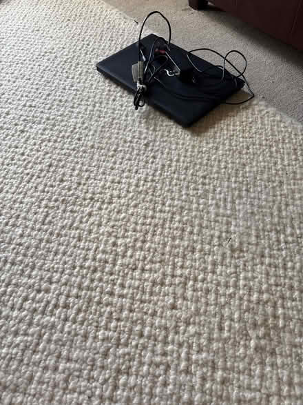 Photo of free Fujitsu laptop (RG27 0NT) #1