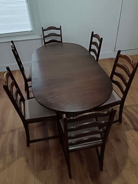 Photo of free Dining Table And Chairs (Tower Hamlets CT17) #1