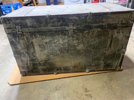 Photo of free Antique trunk - needs work (Sunnyvale Birdland) #3