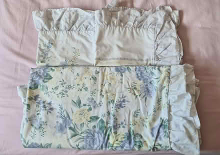 Photo of free King size duvet cover and pillowcases (Beckenham BR3) #1