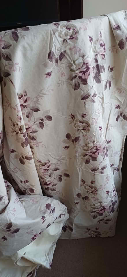 Photo of free Lined curtains (Thornton Heath CR7) #3