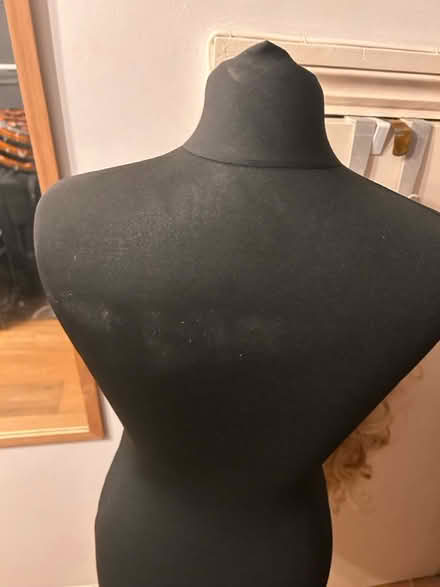 Photo of Mannequin (NW3 Hampstead) #2