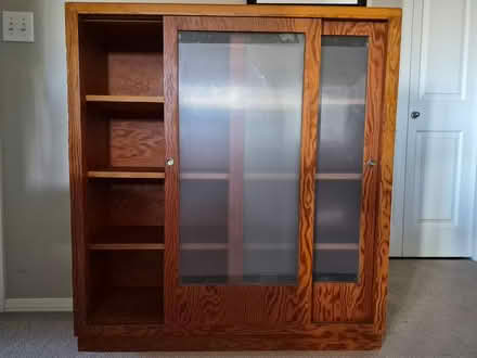 Photo of free solid wood storage unit (SW) #1