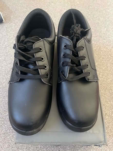 Photo of free Mens heavy duty shoes (Stonebridge NW10) #3