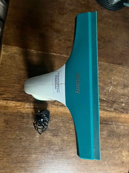 Photo of free window steam/condensation vac (Wirksworth DE4) #2