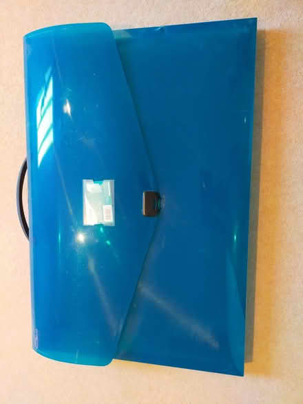 Photo of free A2 Art Folder (Southdown AL5) #1