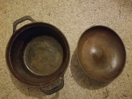 Photo of free cast iron casserole pot (Berkhamsted HP4) #2