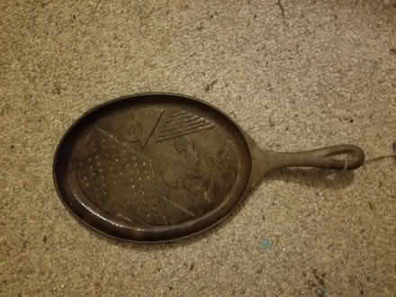 Photo of free skillet cast iron (Berkhamsted HP4) #1