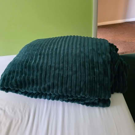 Photo of free Bed throw for double bed (Clive Vale TN35) #1