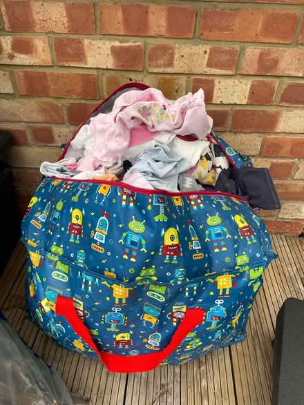 Photo of free Mix clothes for 1-4 boys and girls (En89nl EN8) #1
