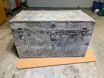 Photo of free Antique trunk - needs work (Sunnyvale Birdland) #1