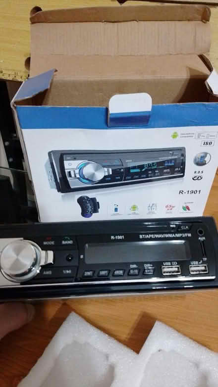 Photo of free Car stereo (Windsor SL4) #2