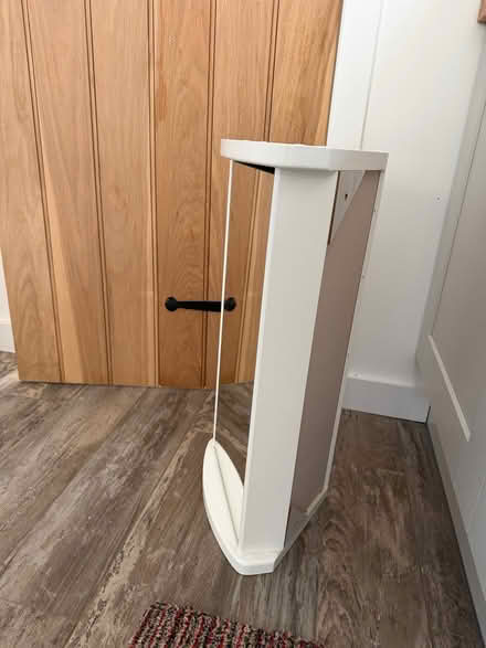 Photo of free Corner bathroom cabinet. (Fordstreet CO6) #1