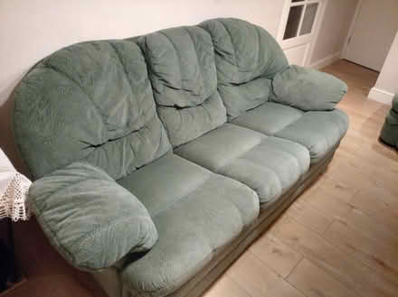 Photo of free 3-seater settee (Darley Hillside DE4) #1