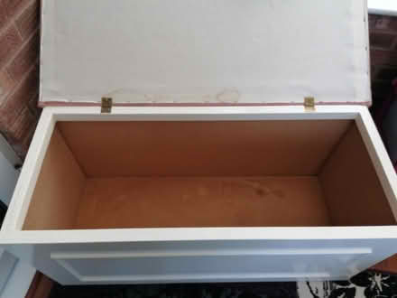 Photo of free Heavy Blanket box (Presteigne LD8) #3