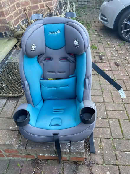 Photo of free Car seats (Rugby CV21) #2