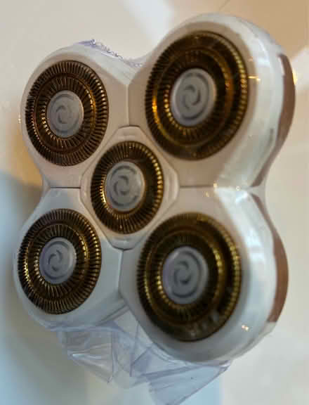 Photo of free RoseSkinCo Shaver Replacement Head (East Sheen SW14) #4