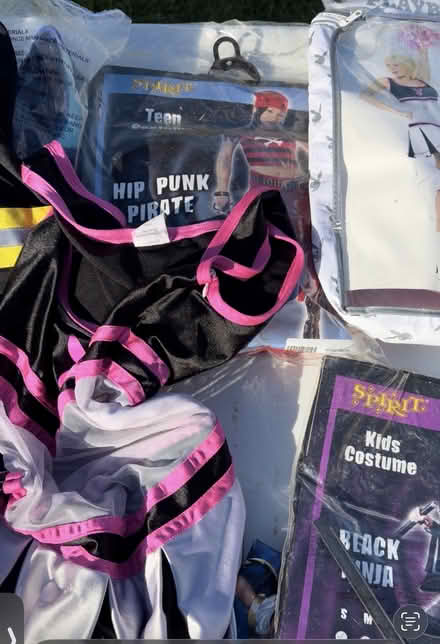 Photo of free Halloween items plus more (Magnolia Drive and Laurel Lane) #4