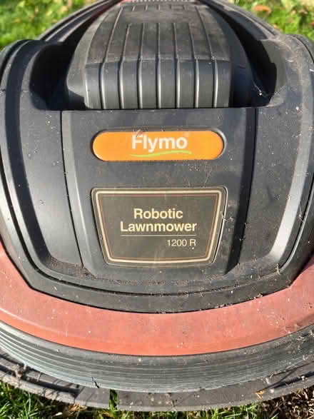 Photo of free Flynn robot lawnmower for parts (Beckley BH23) #2