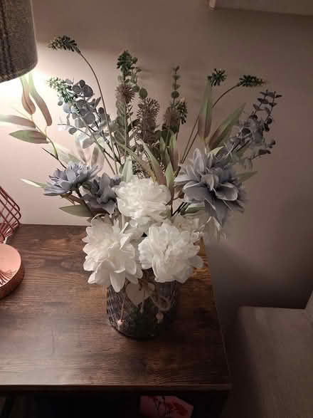 Photo of free Faux flower arrangement (Lumb BB4) #2