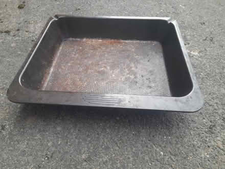 Photo of free Large baking dish (Llanelli SA15) #3
