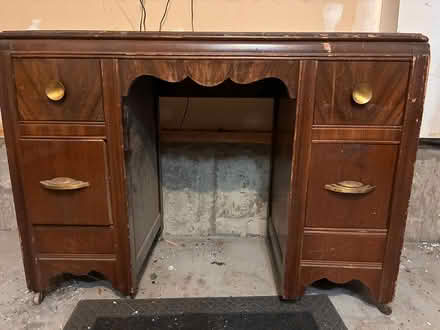 Photo of free Handy desk or Shabby Chic (Kanata) #1