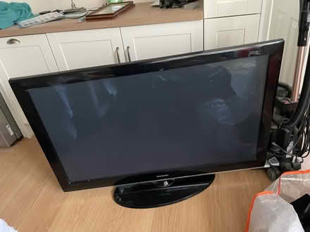 Photo of free 50” plasma tv (Basingstoke RG27) #1