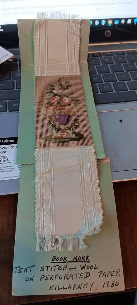 Photo of free incomplete bookmark (melrose) #1