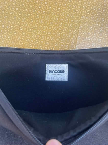 Photo of free Neoprene laptop case (Craigie PH2) #3