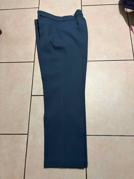 Photo of free Men’s trousers (Westbury BA13) #2