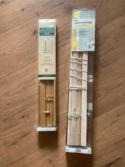 Photo of free Venetian blinds (Shaw SN5) #1