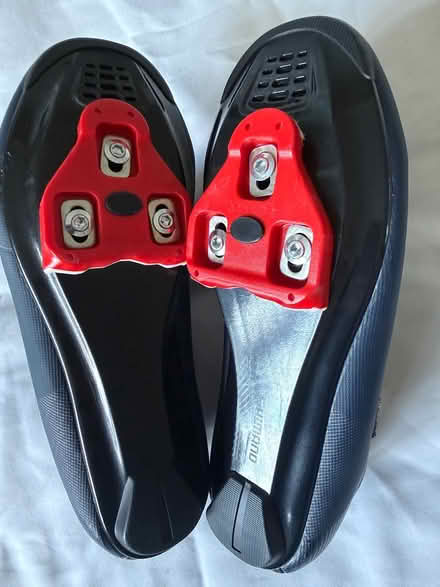 Photo of free Road cycling shoes size 40 (Wimbledon Park SW19) #2