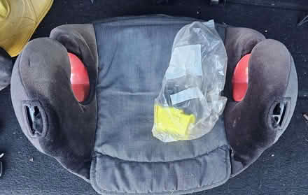 Photo of free Maxi cosi car seat (Hounslow TW3) #2