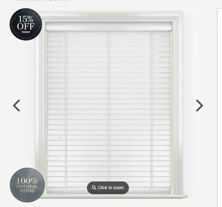 Photo of free Off-white venetian blind (Brick End CM6) #1